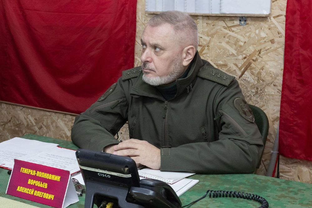 Заместитель директора Росгвардии генерал-полковник Алексей Воробьёв проверил организацию служебно-боевой деятельности подразделений ведомства в ДНР Заместитель директора Росгвардии генерал-полковник Алексей Воробьёв проверил организацию служебно-боевой деятельности подразделений ведомства в ДНР