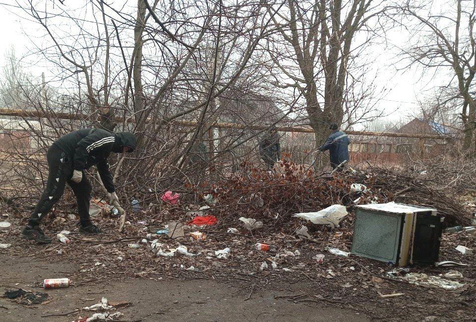 Наталья Бегуненко: Сотрудники коммунальных предприятий Петровского района присоединились к акции «Чистый четверг» Наталья Бегуненко: Сотрудники коммунальных предприятий Петровского района присоединились к акции «Чистый четверг»