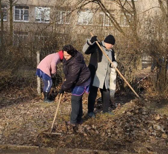 Елена Рязанцева: Вот и наступила долгожданная весна, а вместе с ней и традиционные мероприятия по наведению чистоты и порядка, проведению весенних благоустроительных работ Елена Рязанцева: Вот и наступила долгожданная весна, а вместе с ней и традиционные мероприятия по наведению чистоты и порядка, проведению весенних благоустроительных работ
