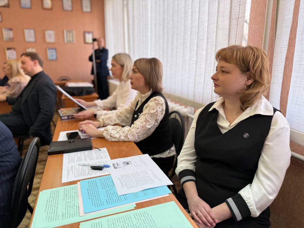 Лицей "Престиж": способствуем профессиональному развитию учителей и внедрению инновационных подходов в обучении Лицей "Престиж": способствуем профессиональному развитию учителей и внедрению инновационных подходов в обучении