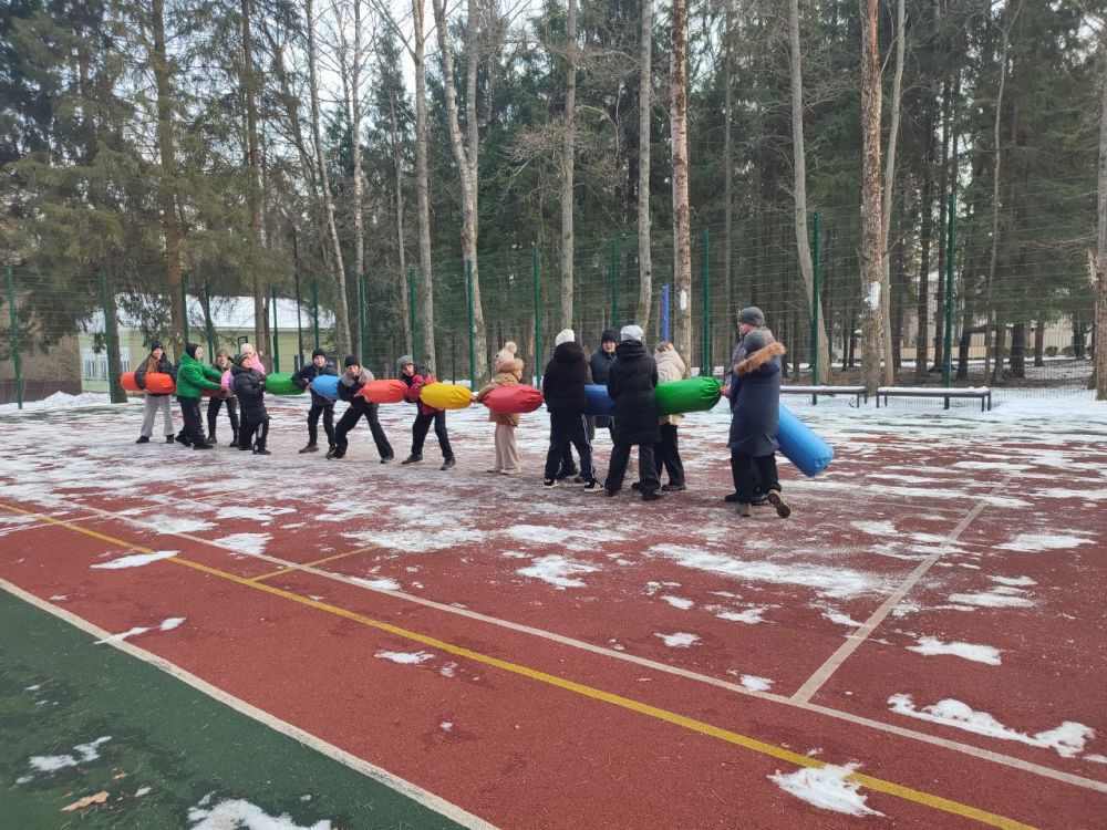 Школьники из ДНР отдохнули в Подмосковье Школьники из ДНР отдохнули в Подмосковье
