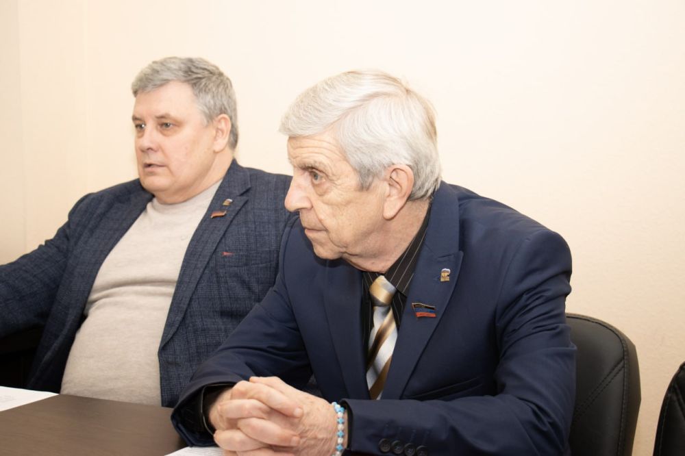Депутаты рассмотрели обращения граждан Депутаты рассмотрели обращения граждан