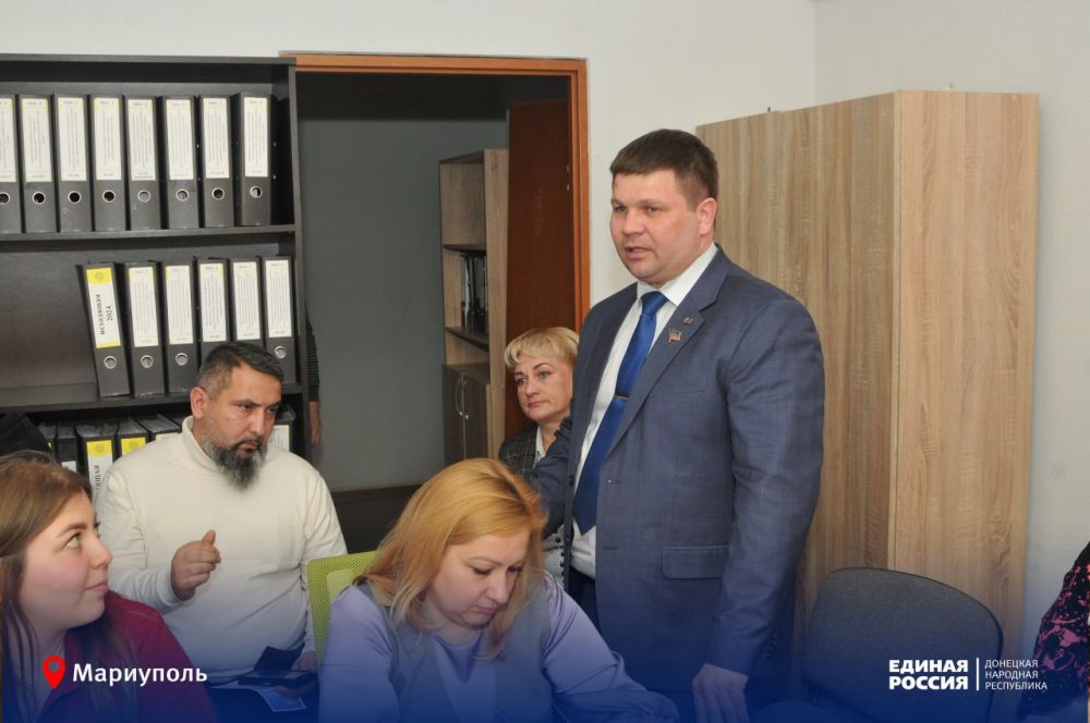 Защищать отечественного производителя и поддерживать предпринимателей Защищать отечественного производителя и поддерживать предпринимателей