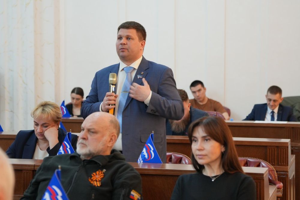 Олег Трофимов: Сегодня принял участие в «Правительственном часе», на котором с депутатами Народного Совета обсудили развитие системы образования в Донецкой Народной Республики в 2024 году и планы на 2025 год Олег Трофимов: Сегодня принял участие в «Правительственном часе», на котором с депутатами Народного Совета обсудили развитие системы образования в Донецкой Народной Республики в 2024 году и планы на 2025 год