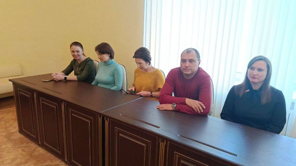 Виктория Жукова: Сегодня, 14 марта, прошла церемония награждения лучших работников УЖКХ «Букет любви и поздравлений» Виктория Жукова: Сегодня, 14 марта, прошла церемония награждения лучших работников УЖКХ «Букет любви и поздравлений»