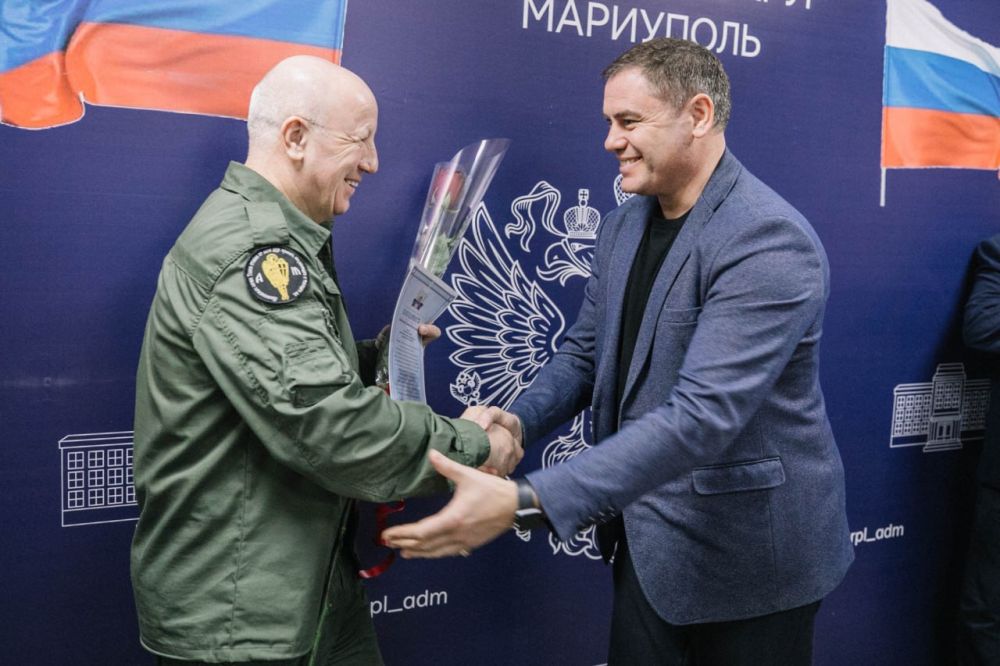 Олег Моргун: С наступающим профессиональным праздником поздравил работников жилищно-коммунального хозяйства Олег Моргун: С наступающим профессиональным праздником поздравил работников жилищно-коммунального хозяйства