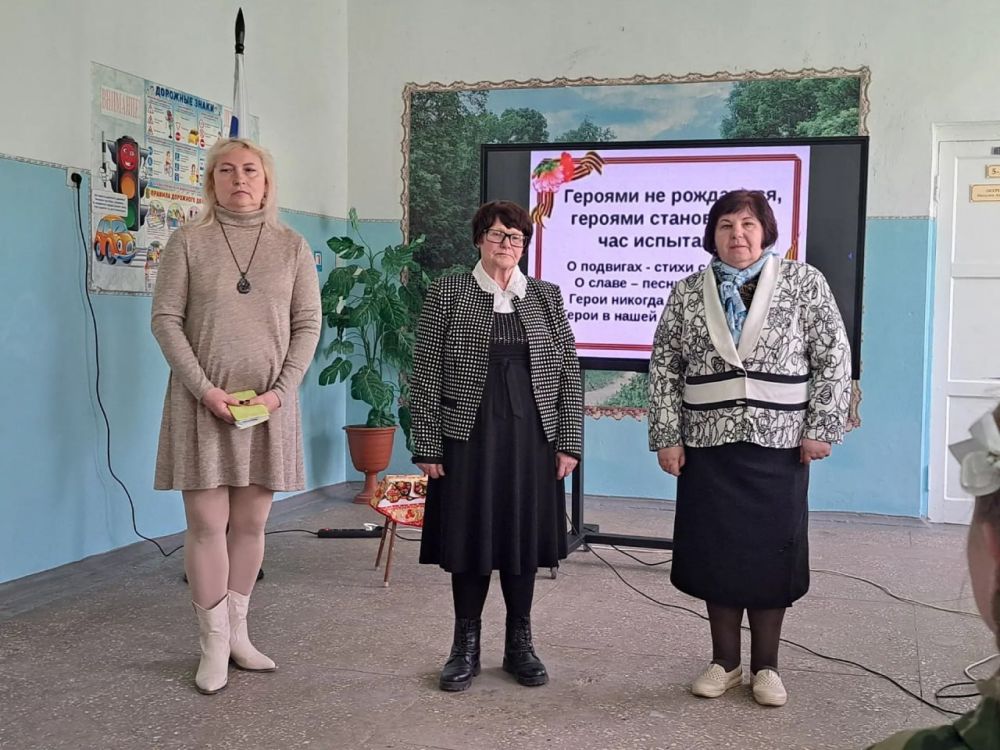 В Докучаевске прошли поэтические чтения В Докучаевске прошли поэтические чтения