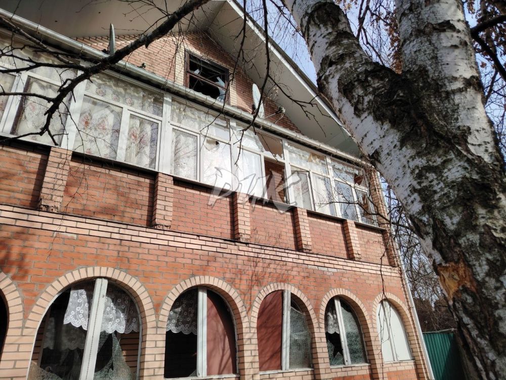 Иван Приходько: Последствия обстрела поселка Зайцево (Никитовский район Горловки) с позиций украинских террористов Иван Приходько: Последствия обстрела поселка Зайцево (Никитовский район Горловки) с позиций украинских террористов