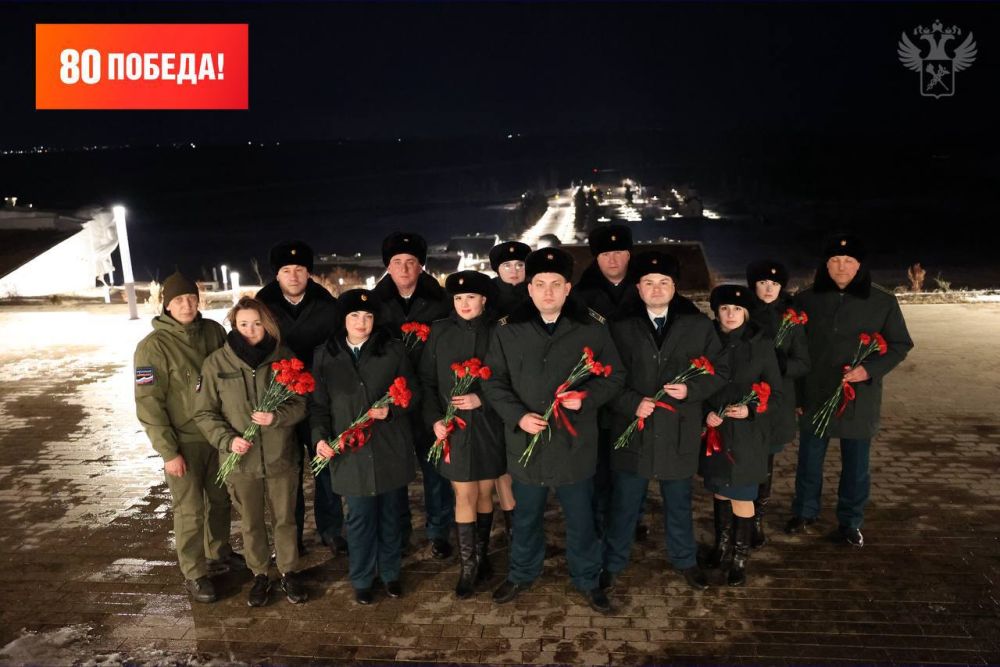 ФТС совместно с добровольческим проектом «Русский Донбасс» передали картины в дар музеям Донбасса и Новороссии ФТС совместно с добровольческим проектом «Русский Донбасс» передали картины в дар музеям Донбасса и Новороссии