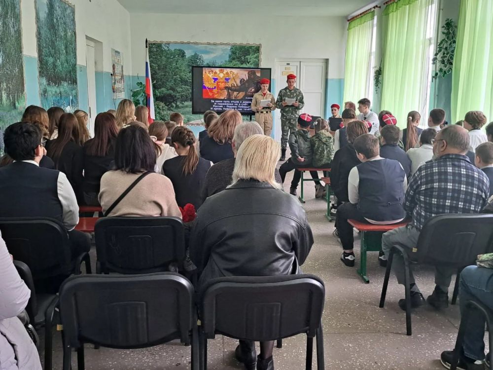 В Докучаевске прошли поэтические чтения В Докучаевске прошли поэтические чтения