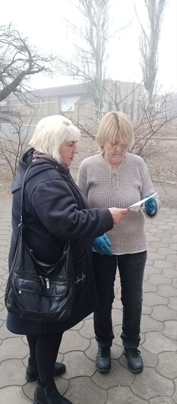 Инспектора отдела по взаимодействию с населением Ленинского внутригородского района Администрации городского округа Донецк провели рейд среди жителей домов частного сектора по вопросам соблюдения правил пожарной безопасности Инспектора отдела по взаимодействию с населением Ленинского внутригородского района Администрации городского округа Донецк провели рейд среди жителей домов частного сектора по вопросам соблюдения правил пожарной безопасности
