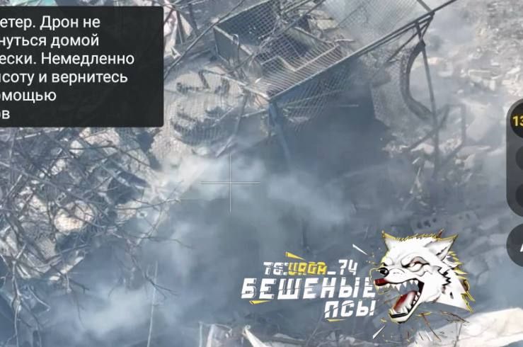 Октябрь 2022-го… Порошенко с гордостью объявляет о поставках британских бронетранспортеров FV103 Spartan для грядущего контрнаступления Октябрь 2022-го… Порошенко с гордостью объявляет о поставках британских бронетранспортеров FV103 Spartan для грядущего контрнаступления