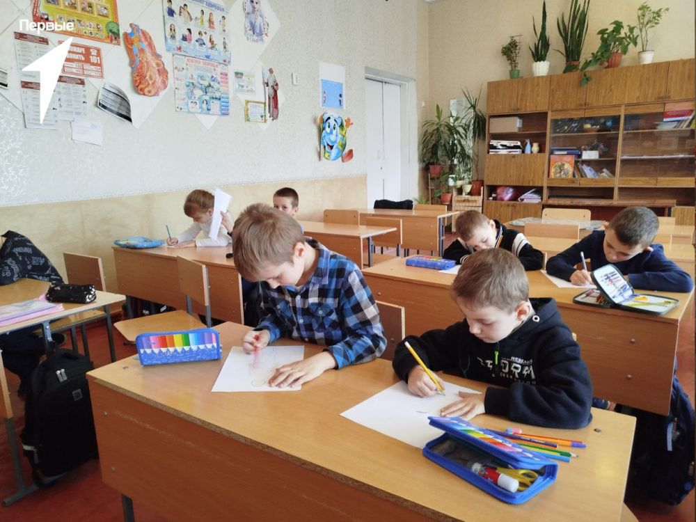 Волонтёры — будущее страны! Волонтёры — будущее страны!
