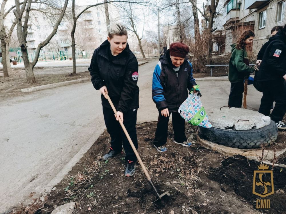 «И пусть сегодня выходной, — «И пусть сегодня выходной, —