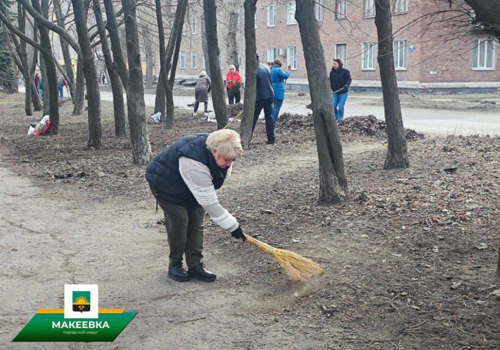 Кировский внутригородской район принял участие в общереспубликанском субботнике Кировский внутригородской район принял участие в общереспубликанском субботнике