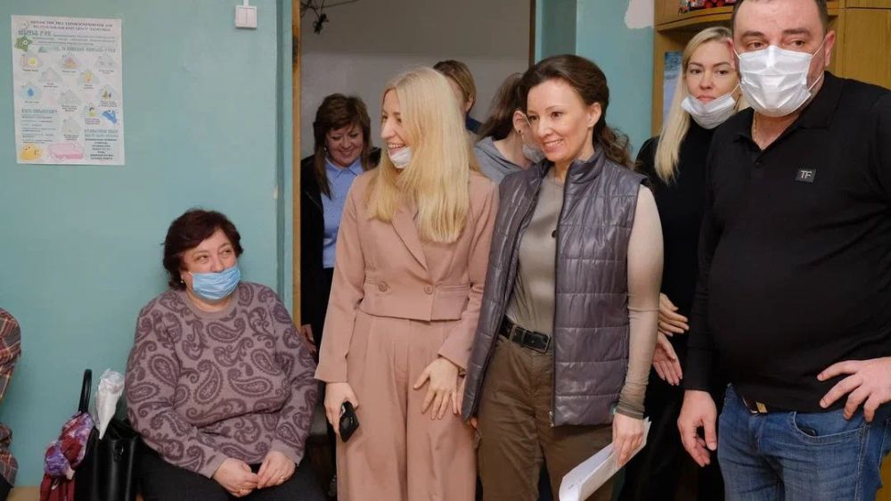 Анна Кузнецова: С руководством детского клинического центра медицинской реабилитации Донецка договорились о дополнительной помощи маленьким пациентам Анна Кузнецова: С руководством детского клинического центра медицинской реабилитации Донецка договорились о дополнительной помощи маленьким пациентам