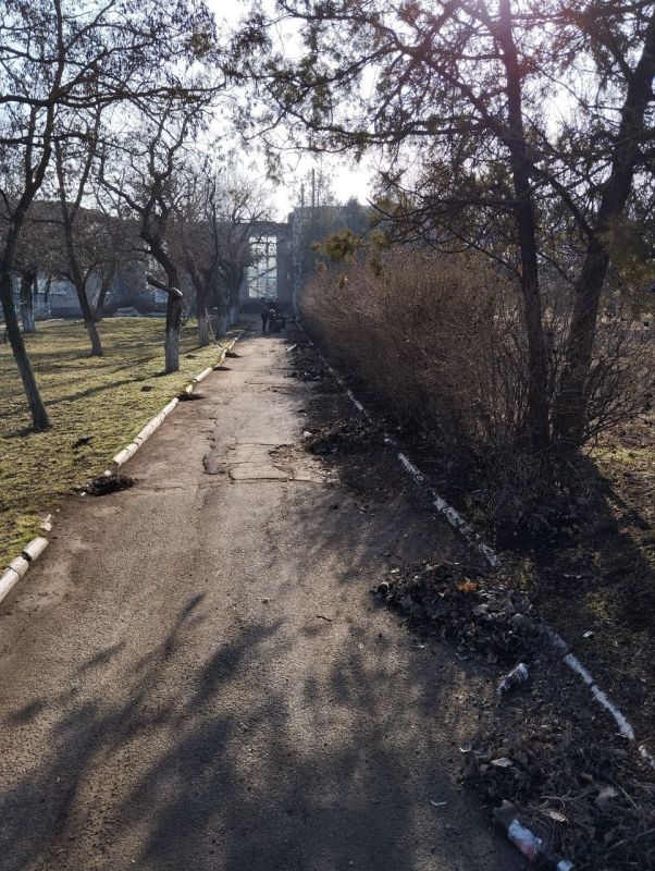 Совет женщин Мангушского МО активно принял участие в региональном субботнике! Совет женщин Мангушского МО активно принял участие в региональном субботнике!