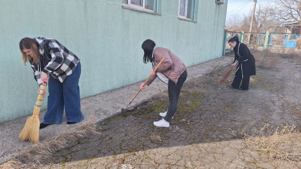 Весна- это такое время года, когда очень хорошо начинать что-то новое! - цитата из книги Харуки Мураками "Норвежский лес" Весна- это такое время года, когда очень хорошо начинать что-то новое! - цитата из книги Харуки Мураками "Норвежский лес"