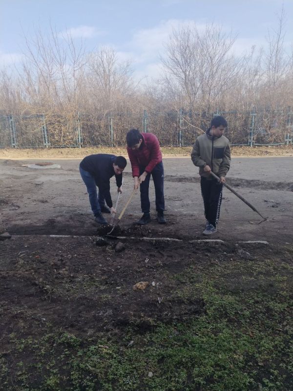 Сегодня, 15 марта состоялся первый Республиканский субботник после зимних холодов Сегодня, 15 марта состоялся первый Республиканский субботник после зимних холодов