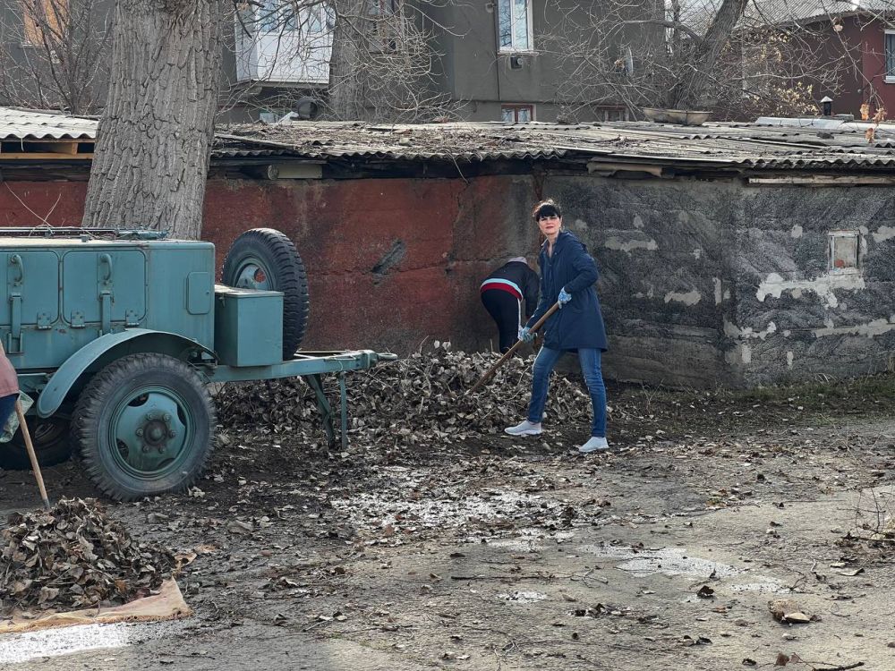 Сергей Желновач: Коллектив ГБОУ "Мироновская школа N9 г.о.Дебальцево"принял активное участие в республиканском субботнике Сергей Желновач: Коллектив ГБОУ "Мироновская школа N9 г.о.Дебальцево"принял активное участие в республиканском субботнике