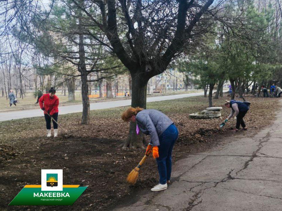 Кировский внутригородской район принял участие в общереспубликанском субботнике Кировский внутригородской район принял участие в общереспубликанском субботнике