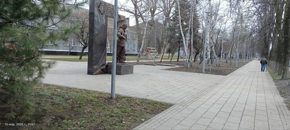 Виктория Жукова: В рамках проведения Республиканского субботника, организованного администрацией городского округа Харзызск, шеф регион (Нижегородская область) принял активное участие Виктория Жукова: В рамках проведения Республиканского субботника, организованного администрацией городского округа Харзызск, шеф регион (Нижегородская область) принял активное участие