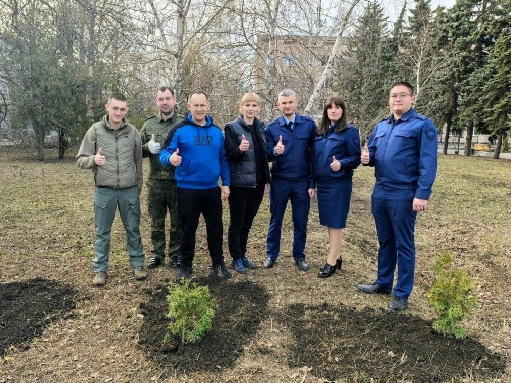 «Вместе приведем нашу Республику в порядок»: В ДНР стартовал месячник благоустройства и озеленения территорий «Вместе приведем нашу Республику в порядок»: В ДНР стартовал месячник благоустройства и озеленения территорий