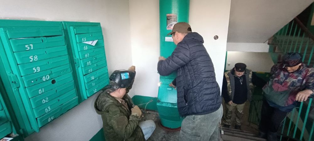 Юрий Будрин: В Кировском районе сотрудниками управляющей компании ООО "Мастеркласс", согласно плану текущего ремонта, были выполнены работы по: Юрий Будрин: В Кировском районе сотрудниками управляющей компании ООО "Мастеркласс", согласно плану текущего ремонта, были выполнены работы по: