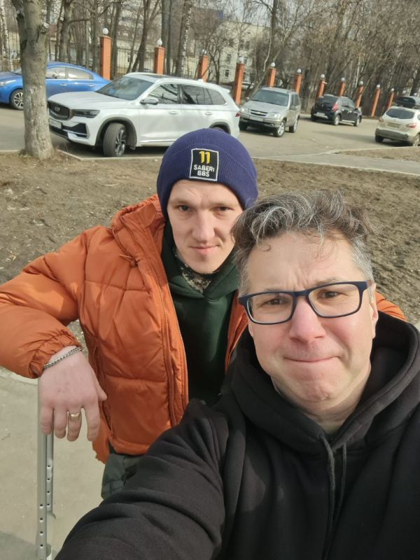 начало выше. ***. Прошло совсем немного времени. Мне удалось донести фильм «У края бездны» до очень влиятельных и невероятно честных людей. Понемногу все начали помогать. Ребятам стали оказывать юридическую поддержку... начало выше. ***. Прошло совсем немного времени. Мне удалось донести фильм «У края бездны» до очень влиятельных и невероятно честных людей. Понемногу все начали помогать. Ребятам стали оказывать юридическую поддержку...