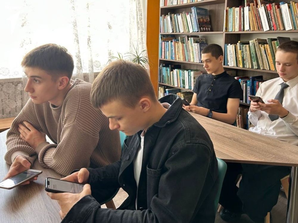 Первые поучаствовали во Всемирной школьной олимпиаде «Великая Победа» Первые поучаствовали во Всемирной школьной олимпиаде «Великая Победа»