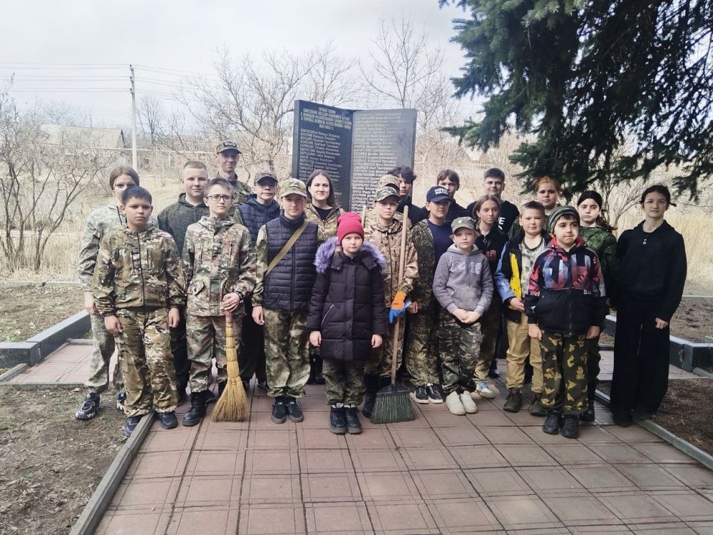 Молодежь Снежного участвует в общественной жизни округа Молодежь Снежного участвует в общественной жизни округа