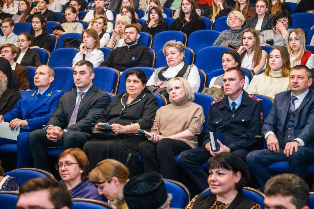 Станислав Дзасохов: Духовное и научное наследие архиепископа Луки (Войно-Ясенецкого) и современность Станислав Дзасохов: Духовное и научное наследие архиепископа Луки (Войно-Ясенецкого) и современность