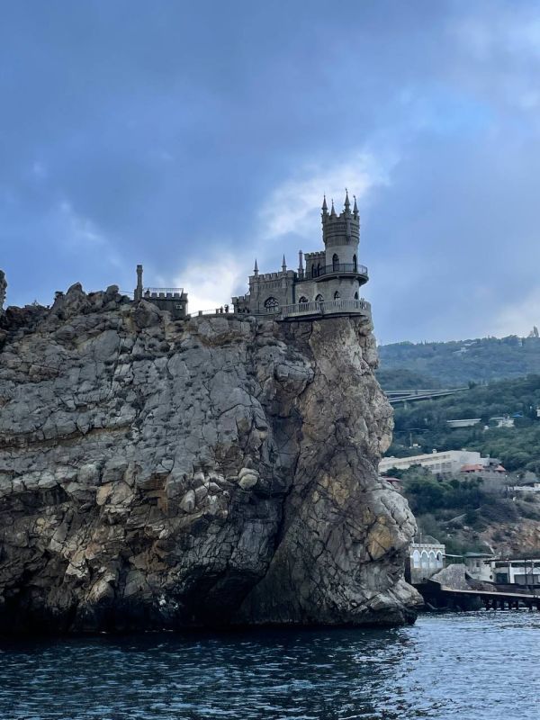 Воссоединение Крыма с Россией: 11 лет спустя Воссоединение Крыма с Россией: 11 лет спустя