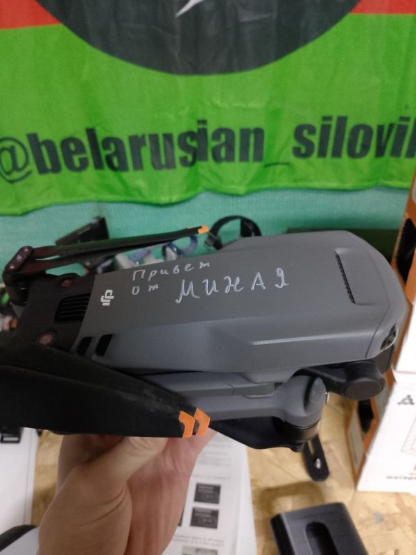 Силами волонтеров и небезразличных граждан передали на Покровское направление нашим землякам в подразделение 110 бр. автомобиль и птичку Силами волонтеров и небезразличных граждан передали на Покровское направление нашим землякам в подразделение 110 бр. автомобиль и птичку