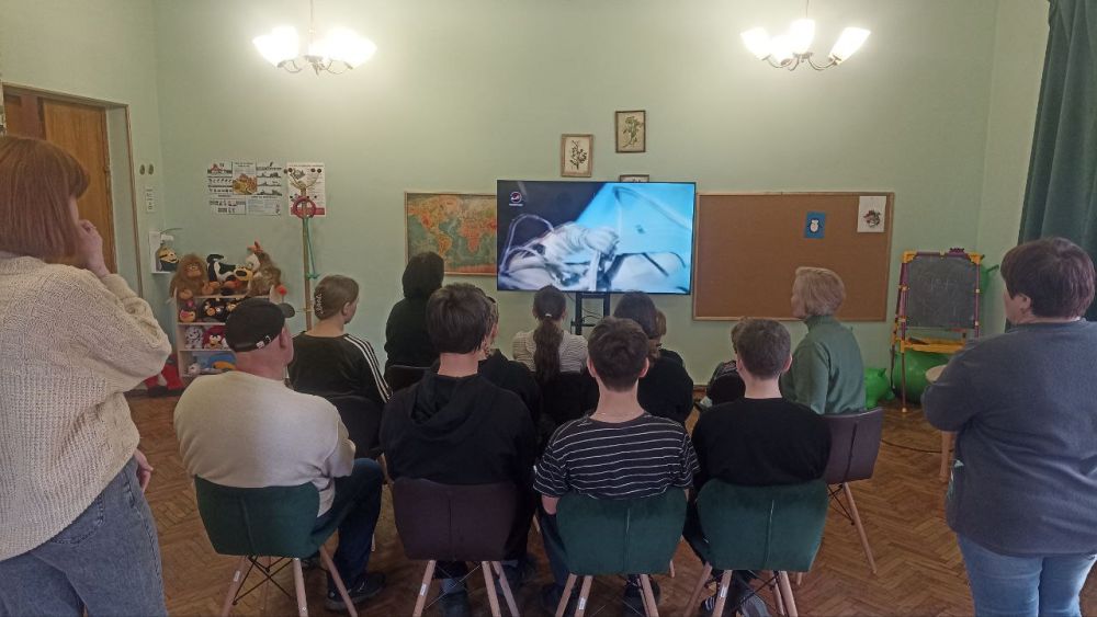 В МБУ "Златоустовский ЦНТ" прошел увлекательный видео лекторий, посвященный знаменательной дате — Дню первого выхода человека в открытый космос В МБУ "Златоустовский ЦНТ" прошел увлекательный видео лекторий, посвященный знаменательной дате — Дню первого выхода человека в открытый космос