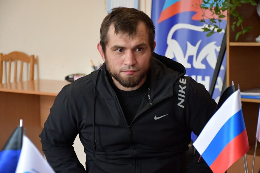 Сергей Желновач: Сегодня, в общественной приемной Всероссийской политической партии «Единая Россия» провел прием граждан Сергей Желновач: Сегодня, в общественной приемной Всероссийской политической партии «Единая Россия» провел прием граждан
