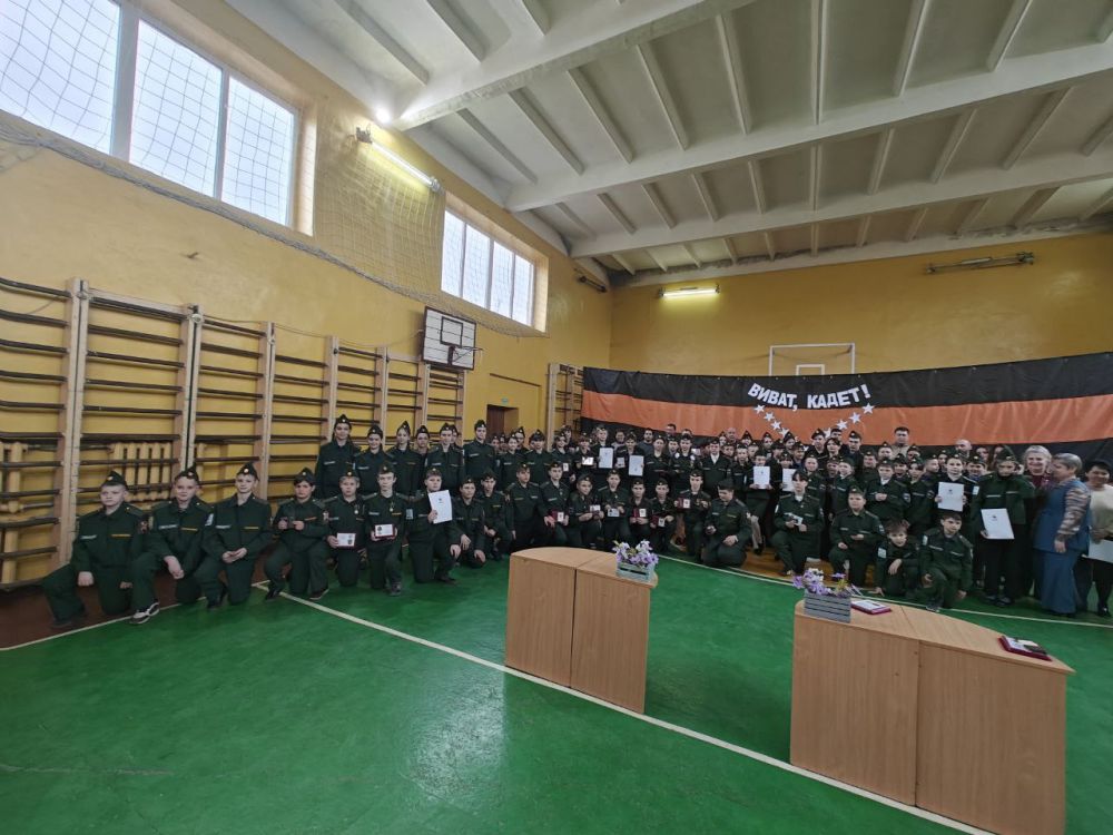 В Ждановке подвели итоги работы военно-профильных классов В Ждановке подвели итоги работы военно-профильных классов
