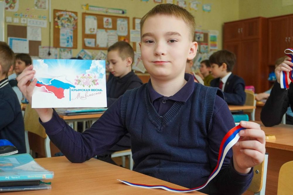 Россия с Крымом навсегда! Россия с Крымом навсегда!