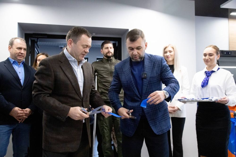 ПСБ сегодня открыл в Донецке первый в России VIP-офис нового формата для обслуживания состоятельных частных клиентов и МСБ ПСБ сегодня открыл в Донецке первый в России VIP-офис нового формата для обслуживания состоятельных частных клиентов и МСБ