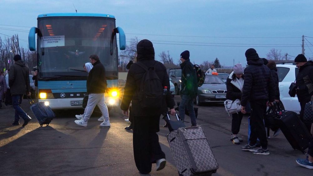 Из Волновахи на Север: школьники и педагоги отправились на Слет оленеводов Из Волновахи на Север: школьники и педагоги отправились на Слет оленеводов
