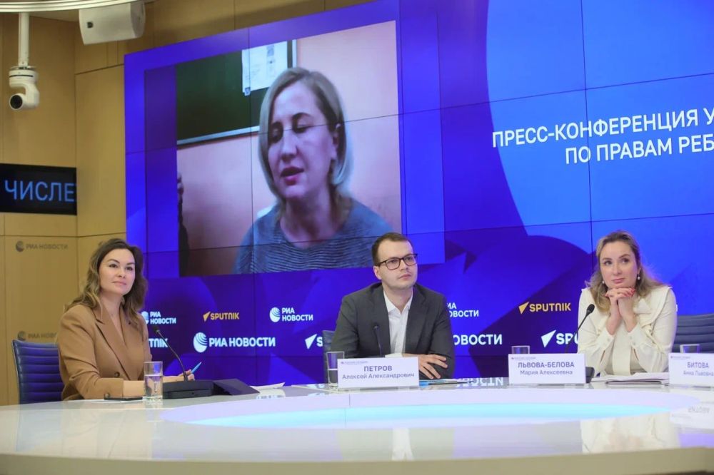 100 млн руб на поддержку семей: Мария Львова-Белова объявила о старте грантового конкурса «Центры новых возможностей – 2025» 100 млн руб на поддержку семей: Мария Львова-Белова объявила о старте грантового конкурса «Центры новых возможностей – 2025»
