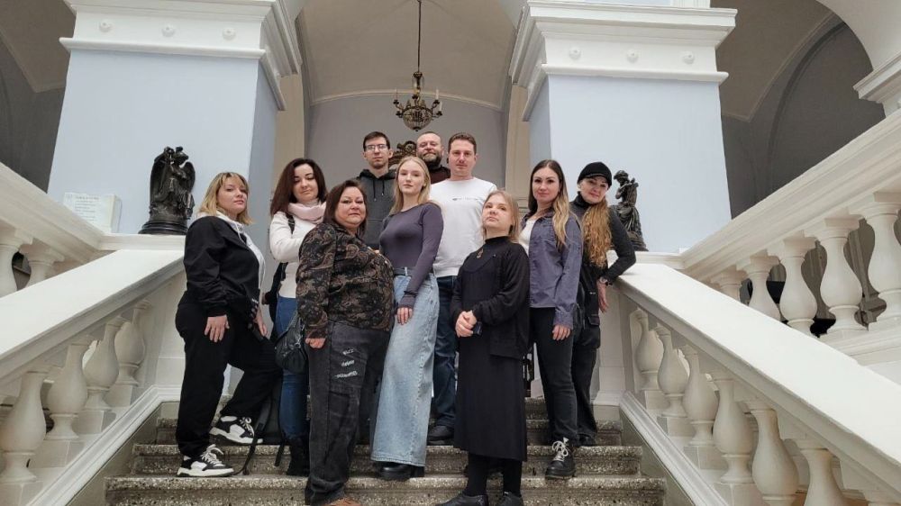 Кемеровская область передала партию строительных материалов в Горловку Кемеровская область передала партию строительных материалов в Горловку