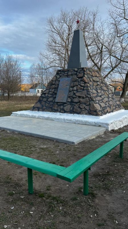 Наталья Великодная: Свердловчане отреставрировали братские могилы советским воинам в Тельмановской муниципальном округе Донецкой Народной Республике Наталья Великодная: Свердловчане отреставрировали братские могилы советским воинам в Тельмановской муниципальном округе Донецкой Народной Республике