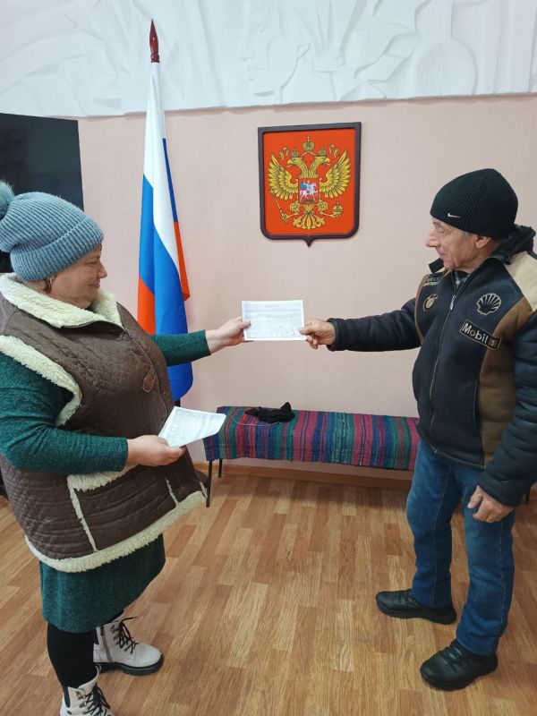 "МЧС Предупреждает". 18.03.2025 в МБУ «Калининский СДК» прошла акция по распространению памяток с правилами пожарной безопасности и поведении в случае возникновения пожара "МЧС Предупреждает". 18.03.2025 в МБУ «Калининский СДК» прошла акция по распространению памяток с правилами пожарной безопасности и поведении в случае возникновения пожара