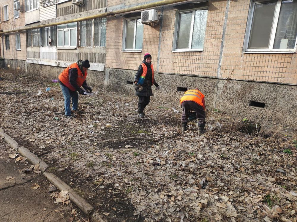 Юрий Будрин: Сегодня, 20.03.2025, в рамках проекта «Городская среда», реализуемого Всероссийской политической партией Единая Россиясотрудники Управления эксплуатации жилого фонда ООО "Текстильщик -2015" приняли участие в... Юрий Будрин: Сегодня, 20.03.2025, в рамках проекта «Городская среда», реализуемого Всероссийской политической партией Единая Россиясотрудники Управления эксплуатации жилого фонда ООО "Текстильщик -2015" приняли участие в...