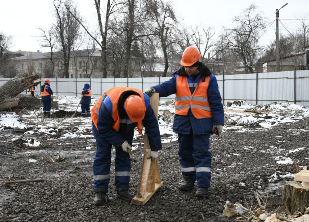 Владислав Ключаров: В Макеевке дан старт строительству нового спортивного объекта — круглогодичного плавательного бассейна! Этот проект реализуется в рамках Первого Всероссийского Спортивного Проекта «ПСБ – Детям» и будет... Владислав Ключаров: В Макеевке дан старт строительству нового спортивного объекта — круглогодичного плавательного бассейна! Этот проект реализуется в рамках Первого Всероссийского Спортивного Проекта «ПСБ – Детям» и будет...