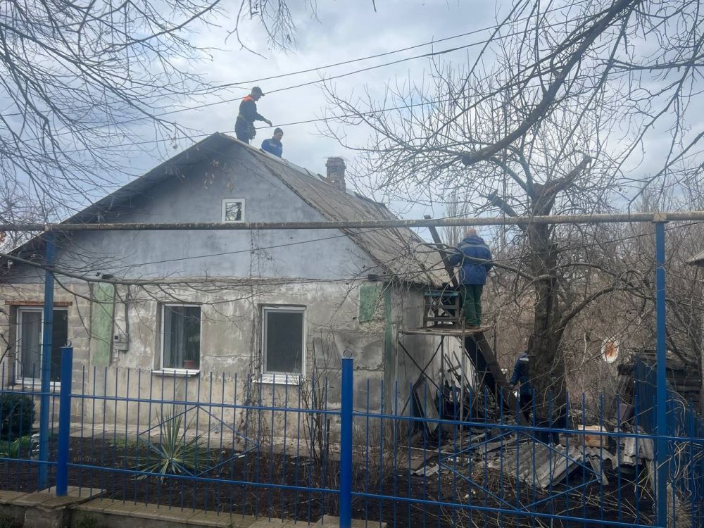В Ясиноватой продолжается восстановление частных жилых домов В Ясиноватой продолжается восстановление частных жилых домов