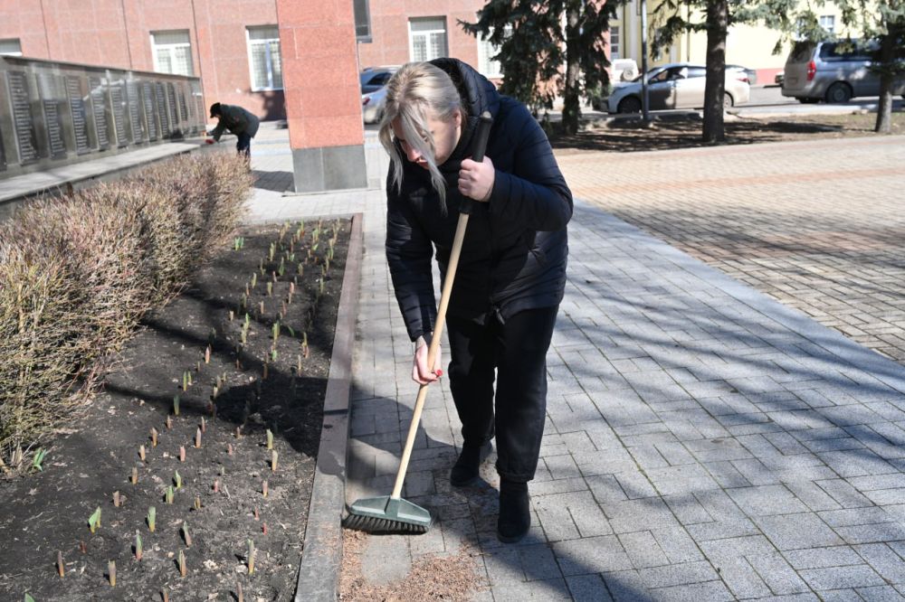 Иван Адамец: Сегодня, 20 марта, в честь пятилетия проекта #МЫВМЕСТЕ, в Куйбышевском районе прошла акция «Чистый обелиск» Иван Адамец: Сегодня, 20 марта, в честь пятилетия проекта #МЫВМЕСТЕ, в Куйбышевском районе прошла акция «Чистый обелиск»