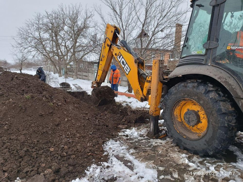 Нижегородские специалисты устранили последствия аварии на канализационных сетях в пгт Горное Нижегородские специалисты устранили последствия аварии на канализационных сетях в пгт Горное