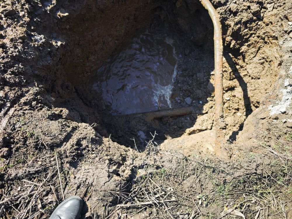 Сегодня, 20 марта, сотрудниками ГУП ДНР "Вода Донбасса" совместно с подрядной организацией шеф-региона г. Москва, проводились аварийно-восстановительные работы на сетях водоснабжения по ул. Днестровская, 1, в Ленинском... Сегодня, 20 марта, сотрудниками ГУП ДНР "Вода Донбасса" совместно с подрядной организацией шеф-региона г. Москва, проводились аварийно-восстановительные работы на сетях водоснабжения по ул. Днестровская, 1, в Ленинском...